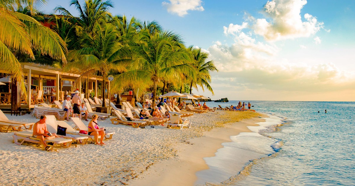 Islas de la Bahía, la oportunidad pendiente: turismo de cruceros y gestión municipal en debate